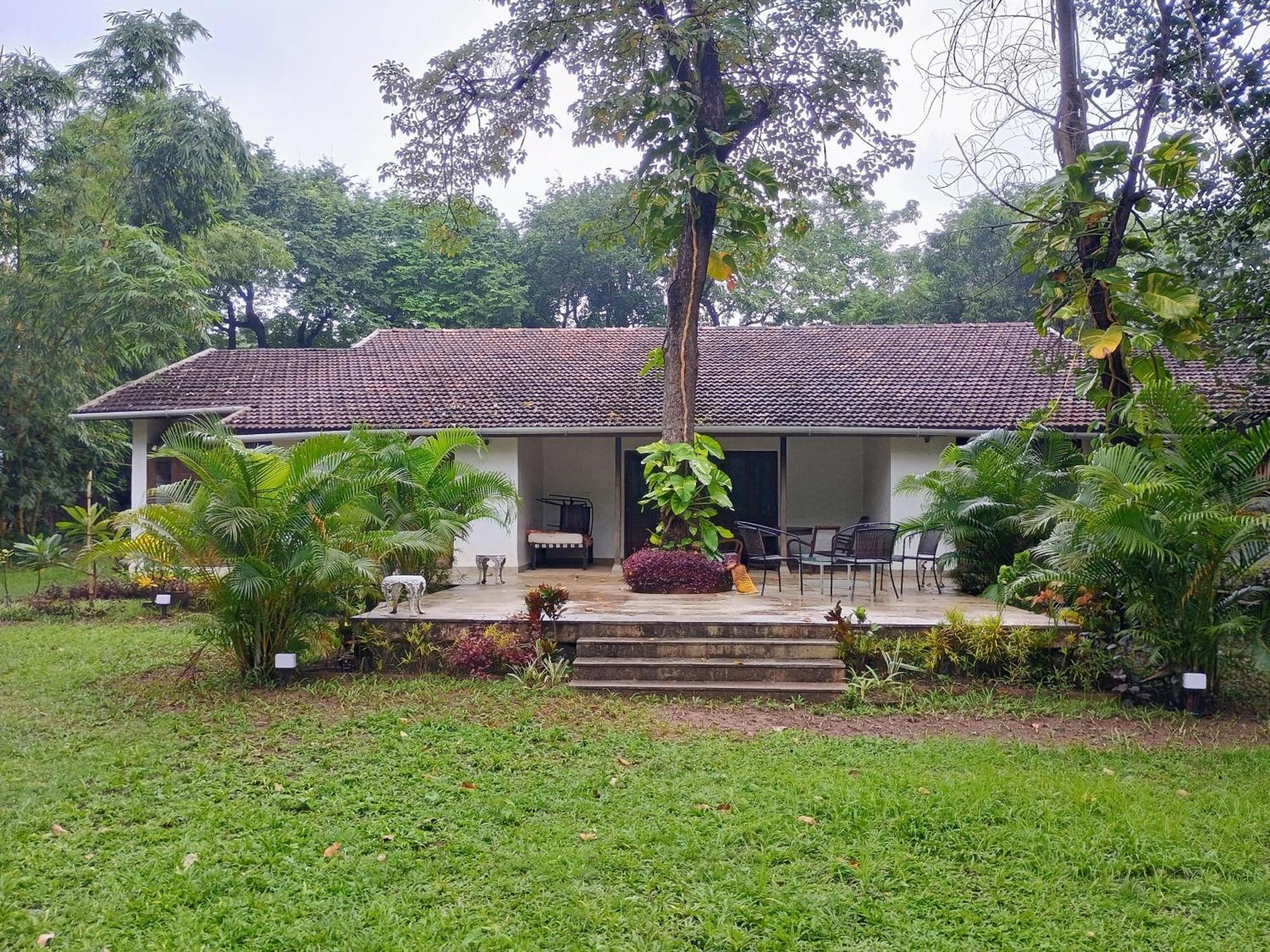 Banyan House - Luxurious 4 Bedroom Villa On One Acre, Near The Beach Нагаон Екстериор снимка